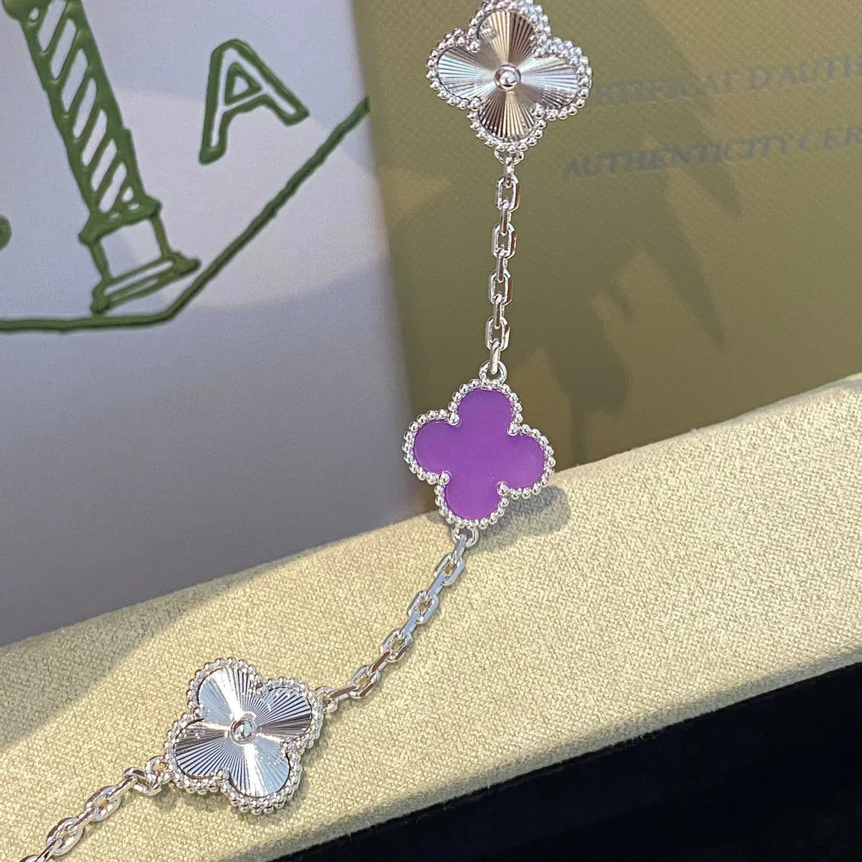 [⭐JeweliWhal] CLOVER 5 MOTIF VIOLET BRACELET COLLECTION