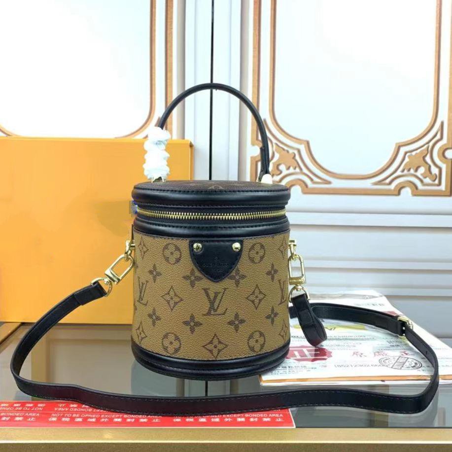 カンヌ 15 モノグラム キャンバス M43986 