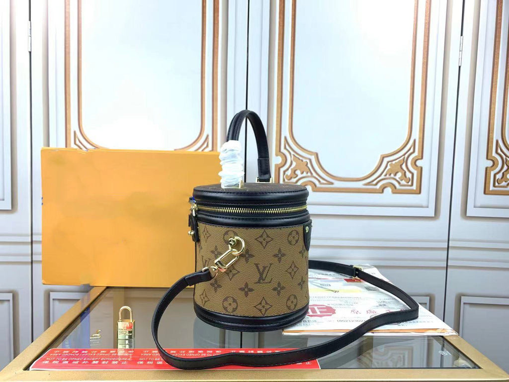 カンヌ 15 モノグラム キャンバス M43986 