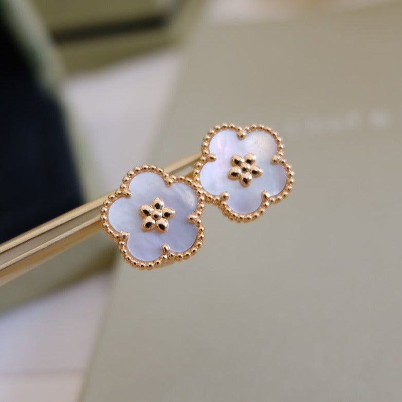 [⭐JeweliWhal]LUCKY PINK GOLD WHITE MOP EARRINGS