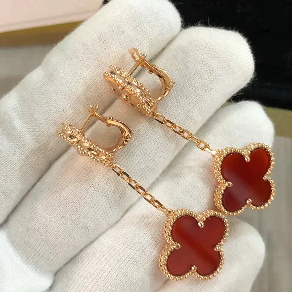 [⭐JeweliWhal]CLOVER 2 MOTIF  LASER CARNELIAN EARRINGS