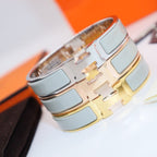 [⭐JeweliWhal]H LIGHT BLUE BRACELET