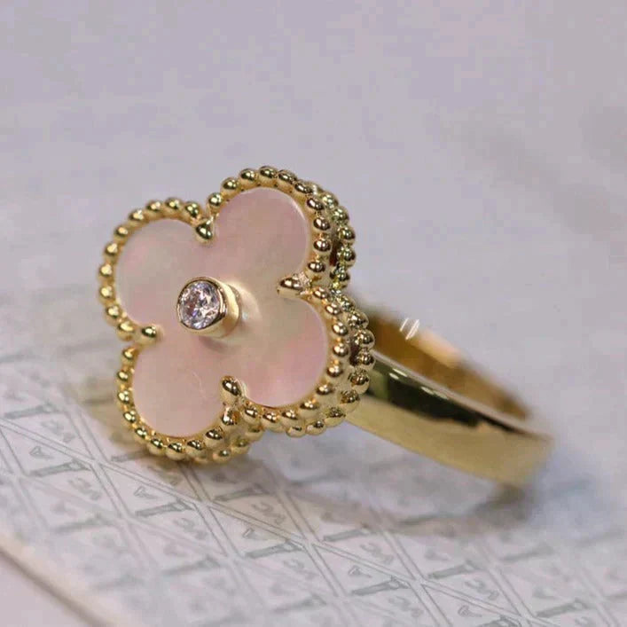 [⭐JeweliWhal]CLOVER PINK MOP RING GOLD DIAMOND