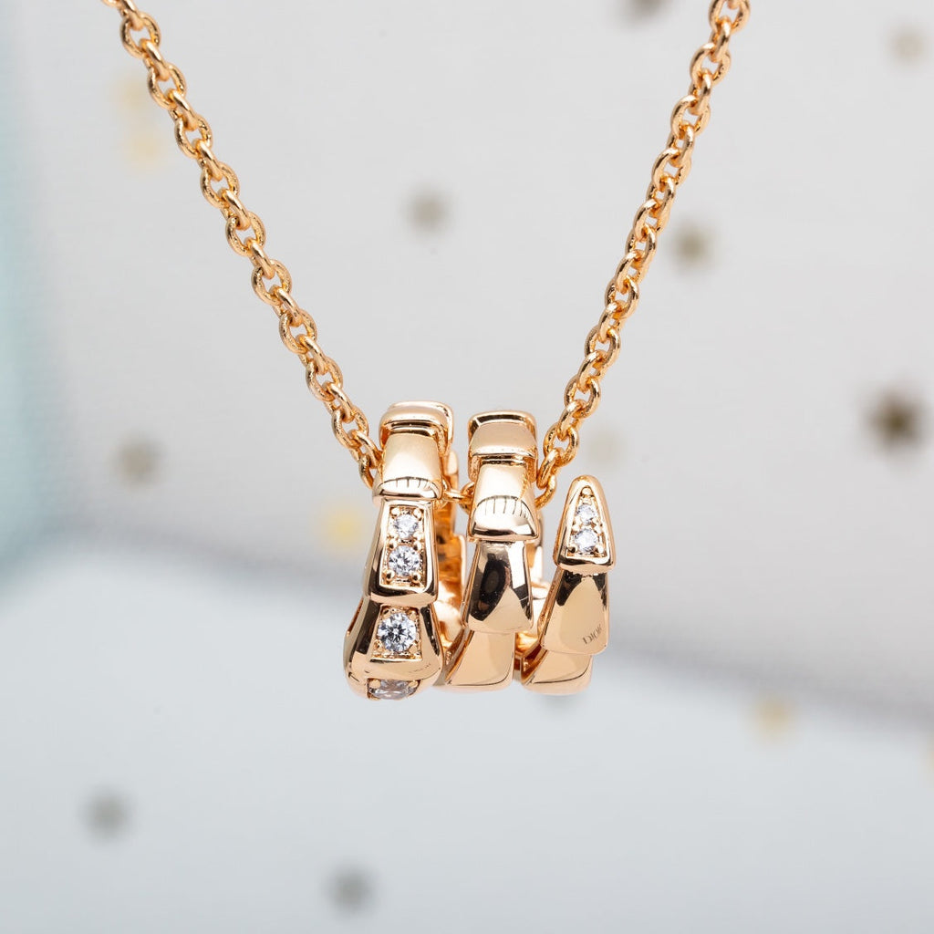 [⭐JeweliWhal]SERPENTI PINK GOLD NECKLACE DIAMOND