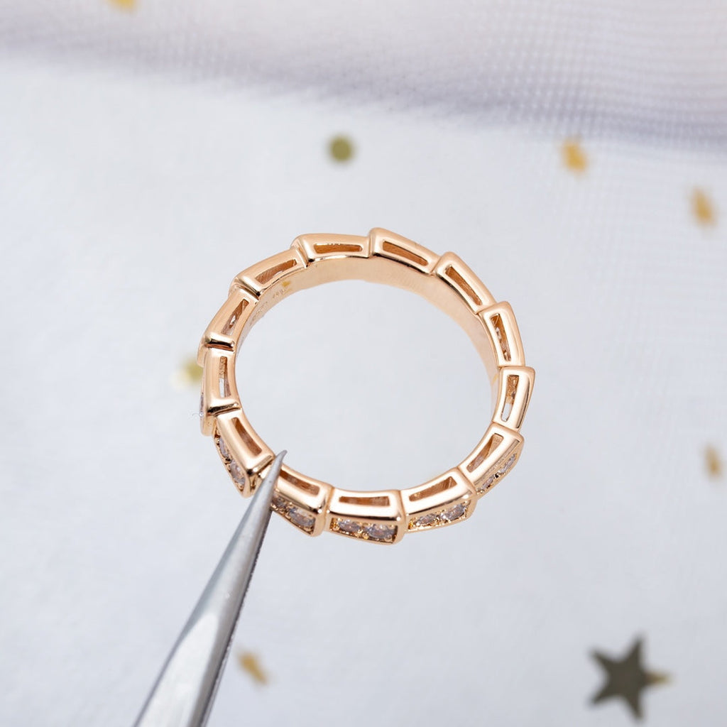 [⭐JeweliWhal]セルペンティリング ピンクゴールド ダイヤモンドパヴェ 3mm
