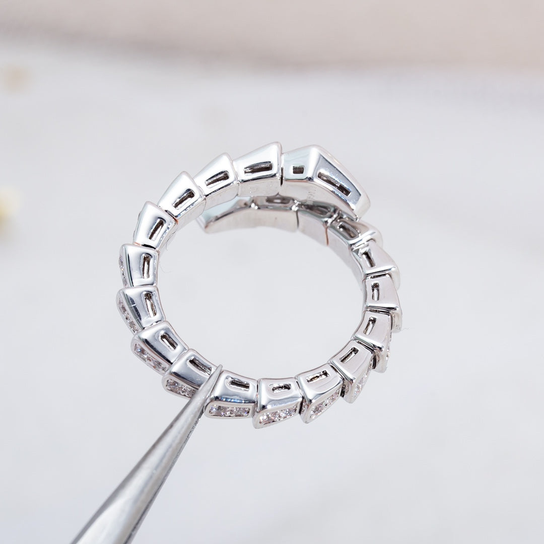 [⭐JeweliWhal]セルペンティリング シルバー ダイヤモンドパヴェ 4mm