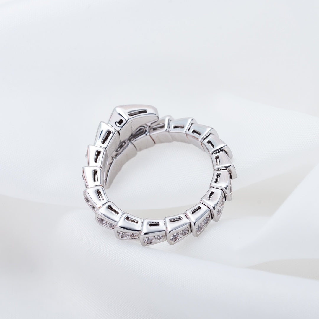 [⭐JeweliWhal]セルペンティリング シルバー ダイヤモンドパヴェ 4mm