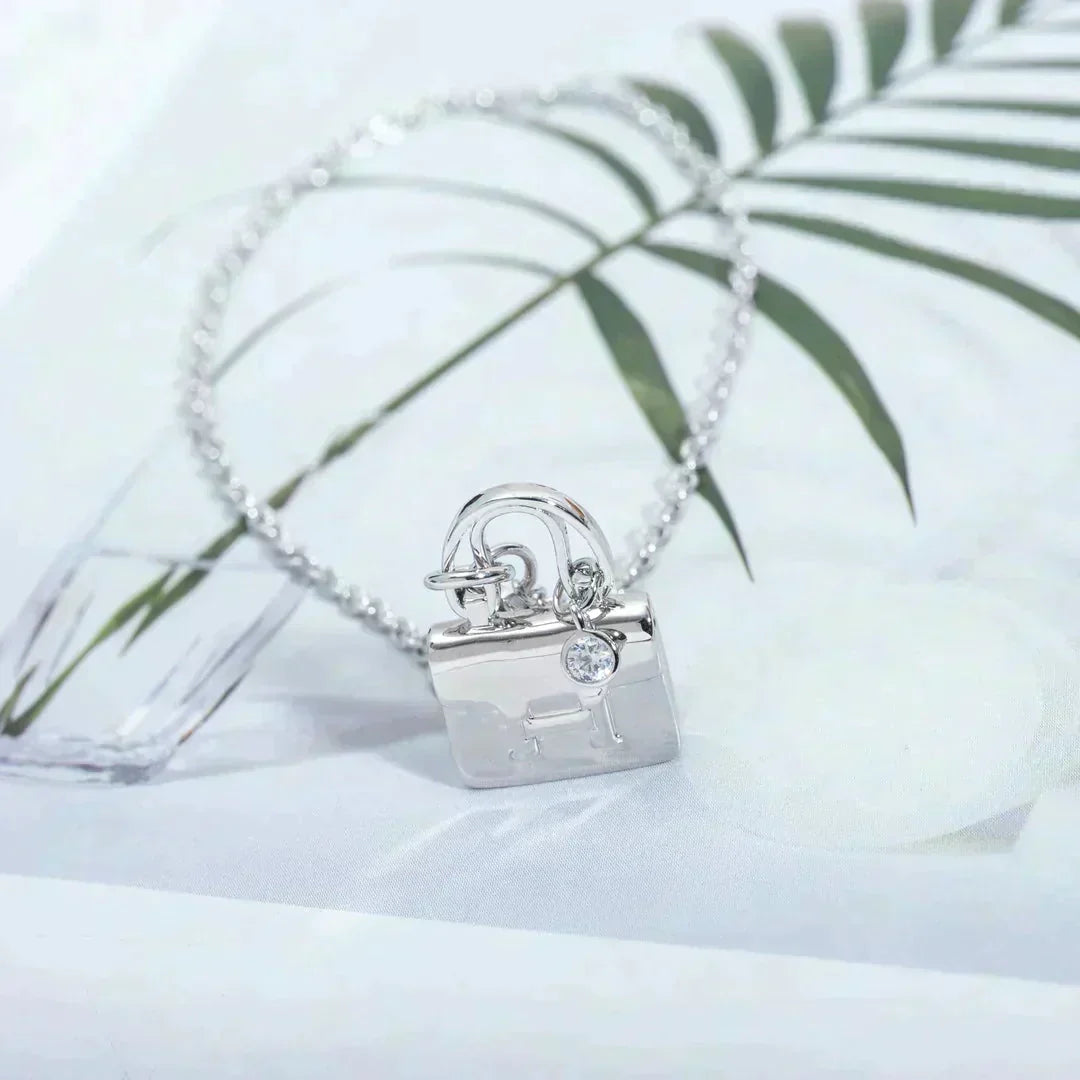 [⭐JeweliWhal]アミュレットペンダント シルバーネックレス