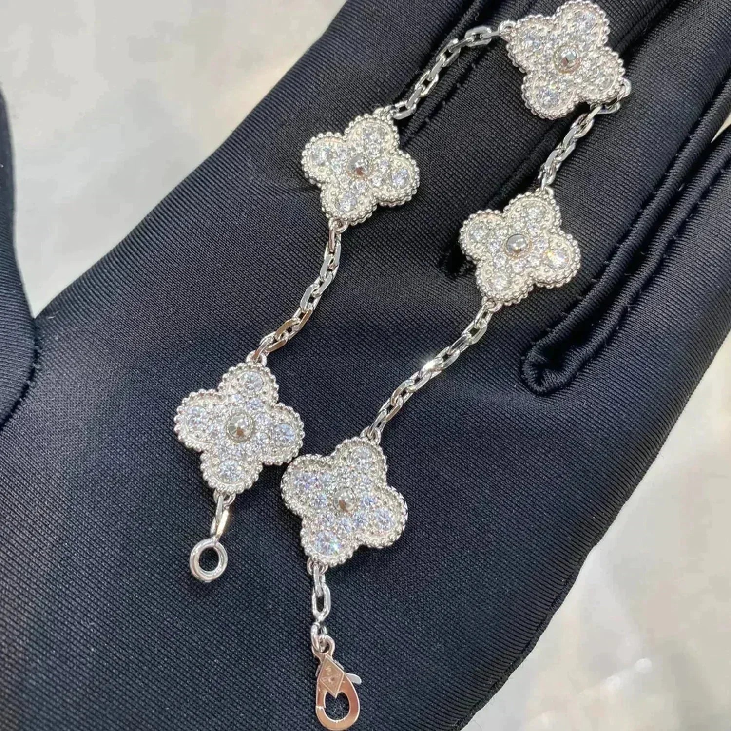 [⭐JeweliWhal] CLOVER 5 MOTIF FULL DIAMOND BRACELET COLLECTION