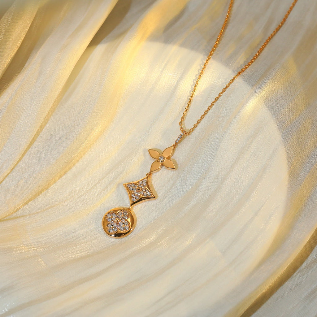 [⭐JeweliWhal]STAR AND SUN DIAMOND PINK GOLD NECKLACE