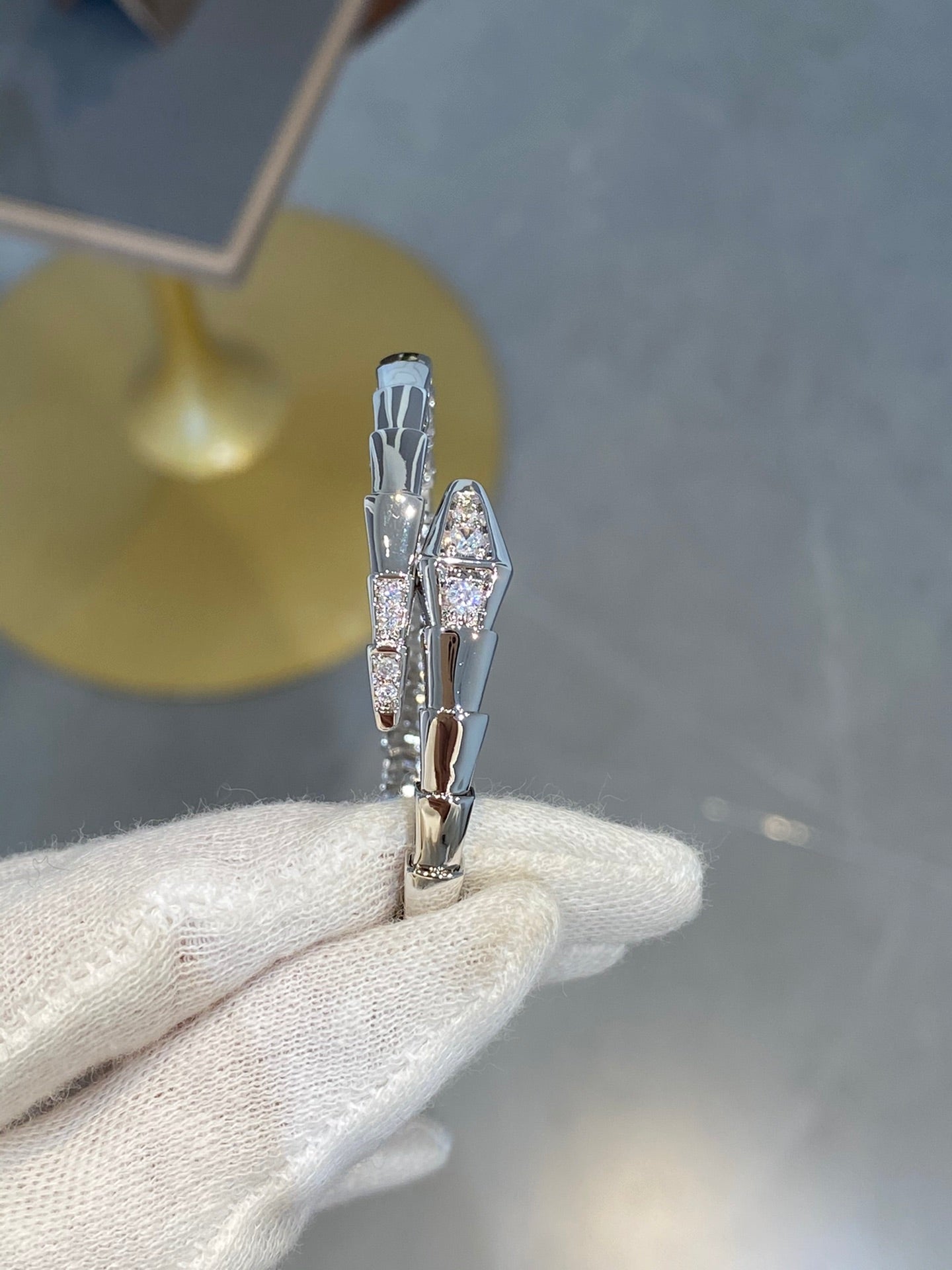 [⭐JeweliWhal]SERPENTI BRACELET DIAMONDS SILVER