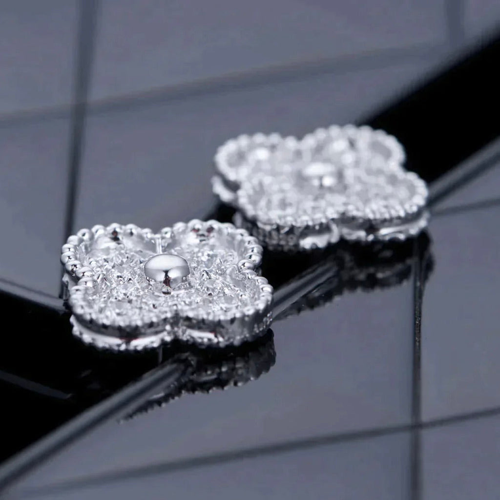 [⭐JeweliWhal]CLOVER 1 MOTIFS DIAMOND STUD EARRINGS SILVER