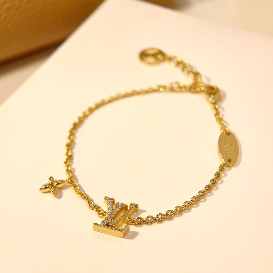 [⭐JeweliWhal]LOGO STAR MOTIF GOLD BRACELET