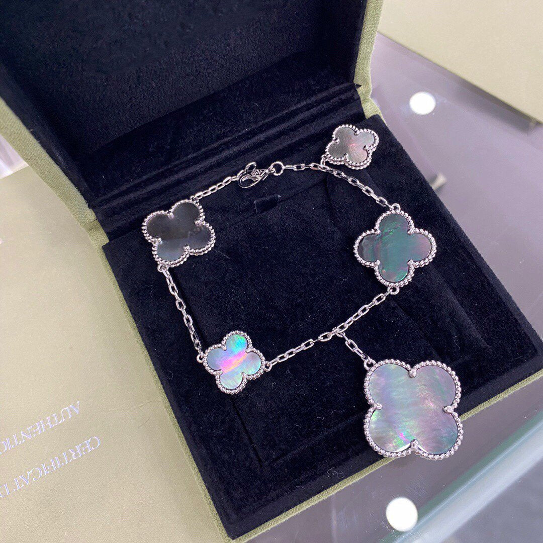 [⭐JeweliWhal]クローバー 5モチーフ シルバー ダークモップ ブレスレット