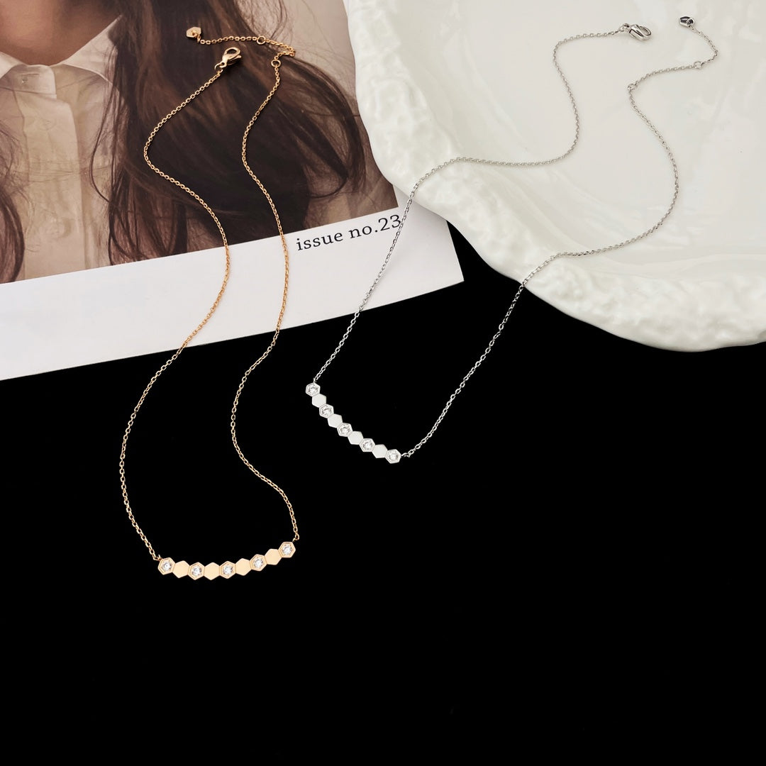 [⭐JeweliWhal]BEE MY LOVE DIAMOND NECKLACE