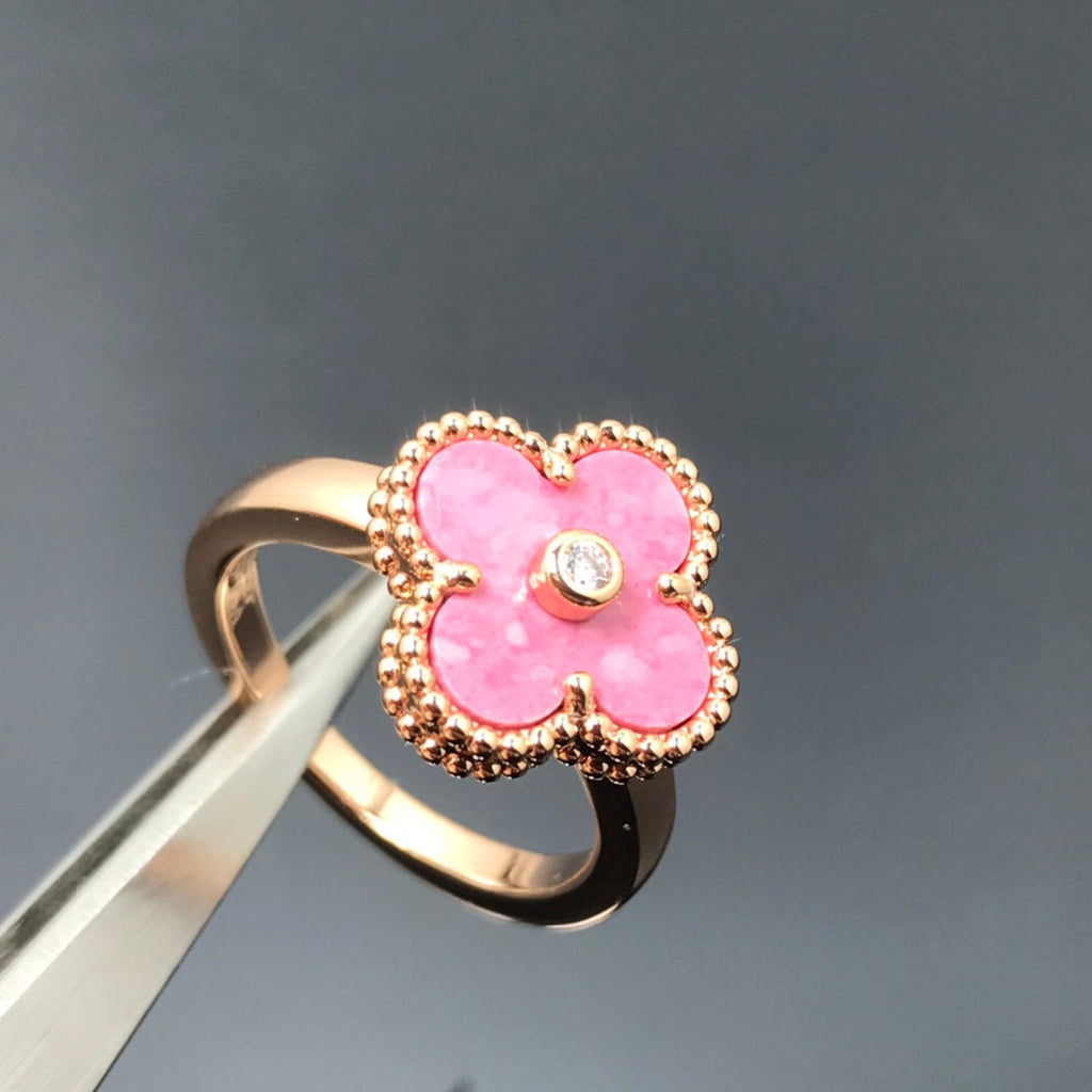 [⭐JeweliWhal]CLOVER RHODONITE ROSE GOLD RING