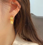 [⭐JeweliWhal]LOVE 5.5MM 1 DIAMOND EARRINGS
