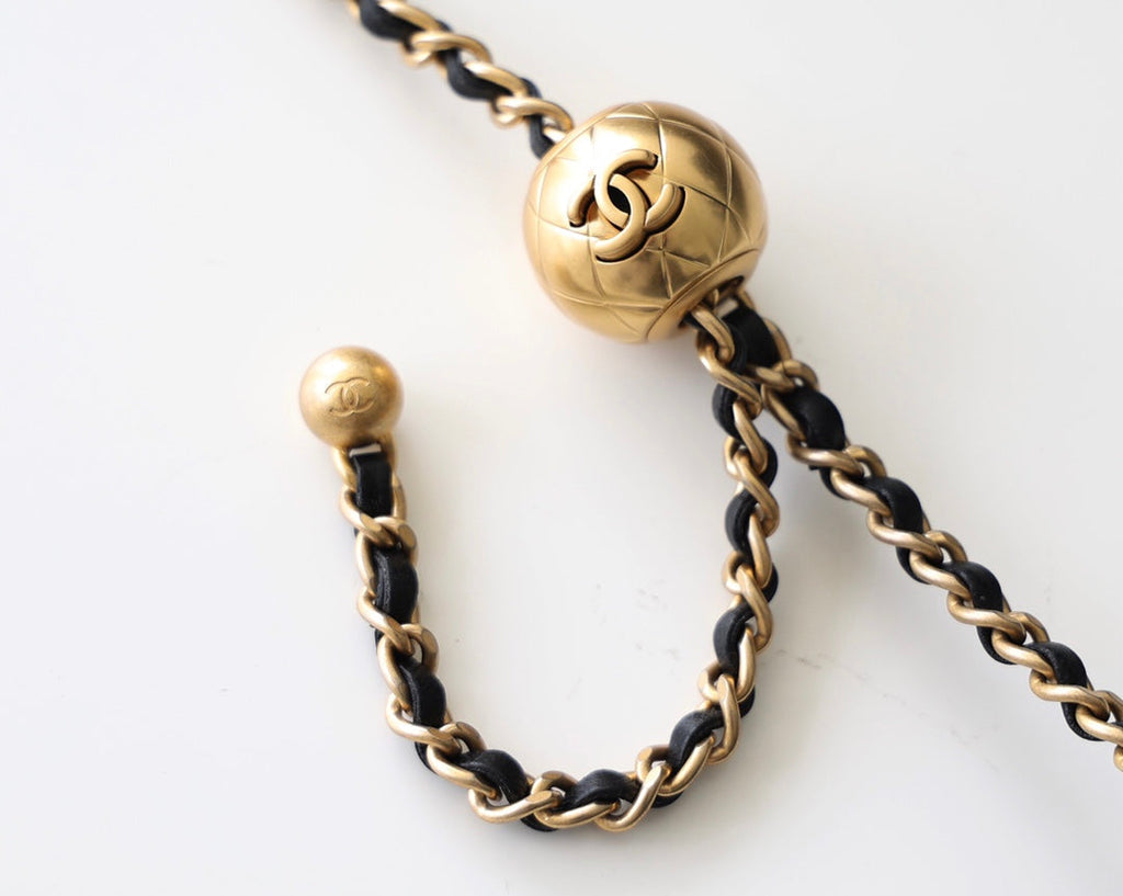 フラップバッグ 20cm ゴールド金具 ブラック ラムスキン