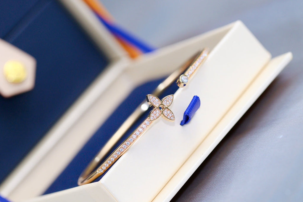 [⭐JeweliWhal]IDYLLE ピンクゴールド オープンブレスレット ダイヤモンドパヴェ