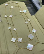 [⭐JeweliWhal]CLOVER 16 MOTIF WHITE MOP GOLD NECKLACE
