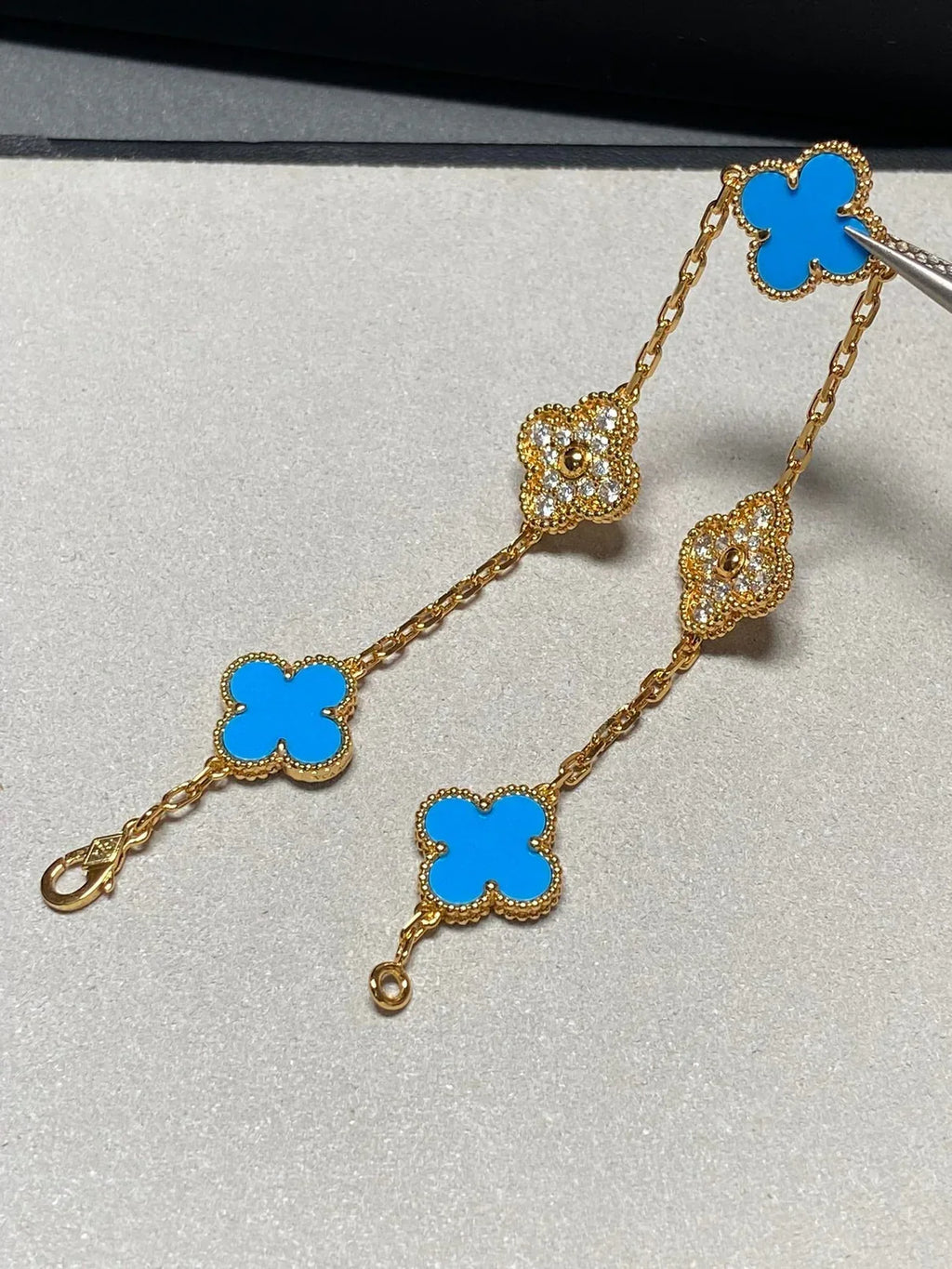 [⭐JeweliWhal] CLOVER 5 MOTIF BLUE AGATE BRACELET COLLECTION