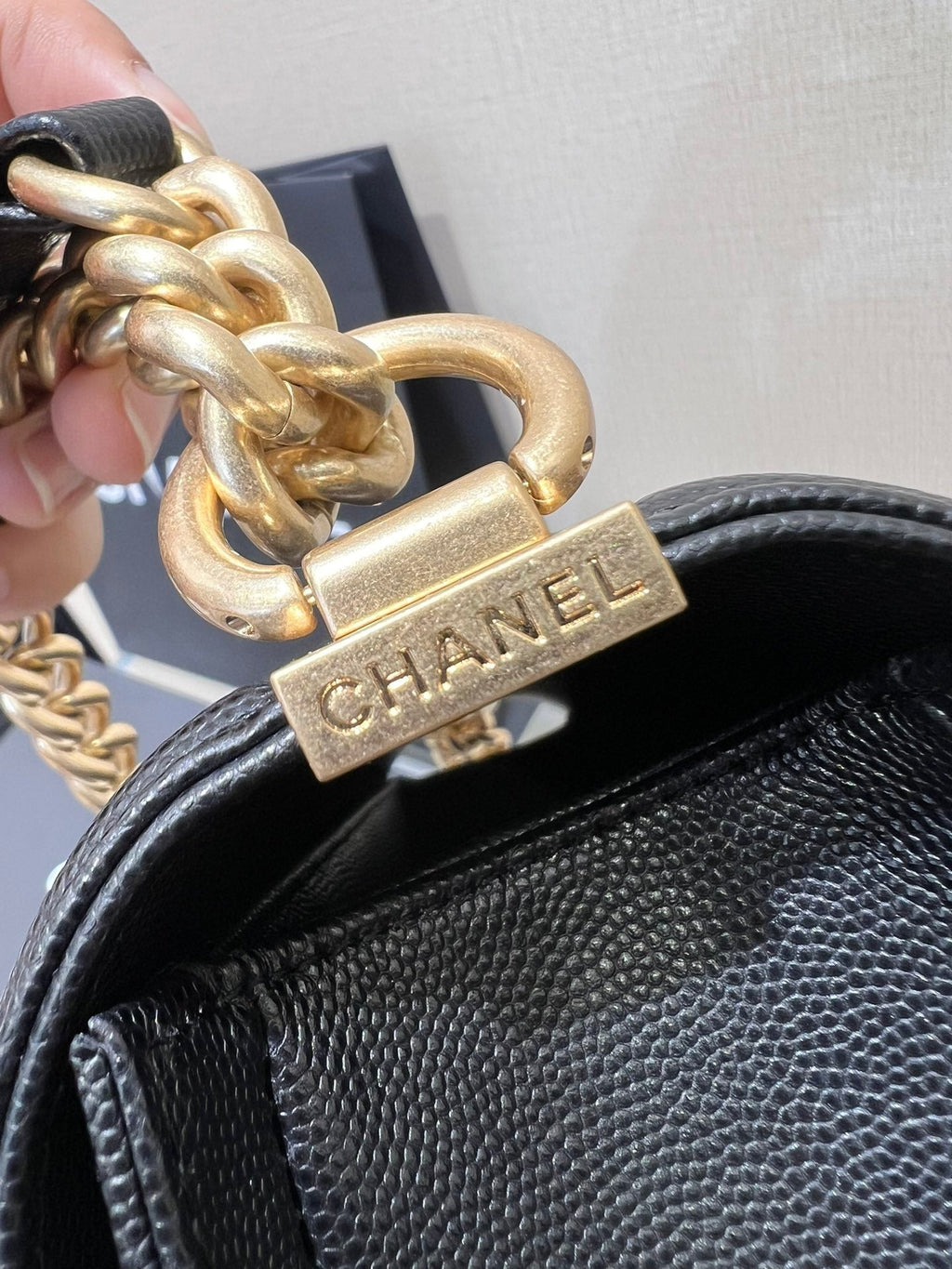 ボーイズバッグ ミディアム 25 ブラック キャビア ゴールド金具