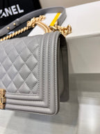 ボーイズバッグ ミディアム 25 グレー キャビア ゴールド金具