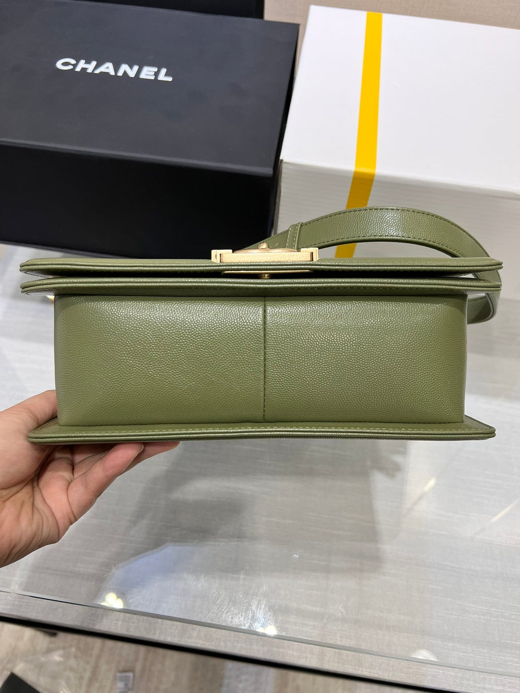 ボーイズバッグ ミディアム 25 カーキ キャビア ゴールド金具