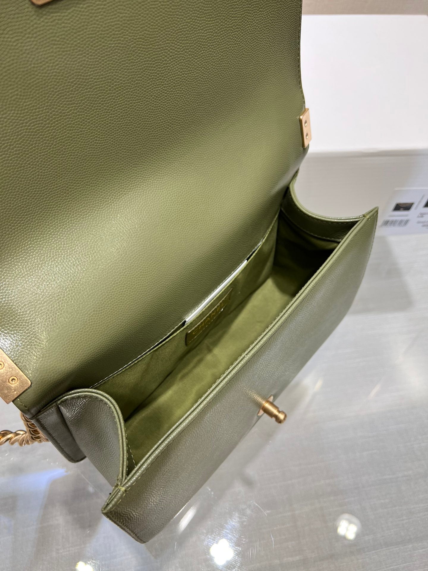 ボーイズバッグ ミディアム 25 カーキ キャビア ゴールド金具