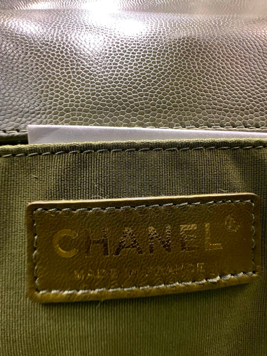 ボーイズバッグ ミディアム 25 カーキ キャビア ゴールド金具