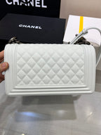 ボーイズバッグ ミディアム 25 ホワイトキャビア ルテニウムハードウェア