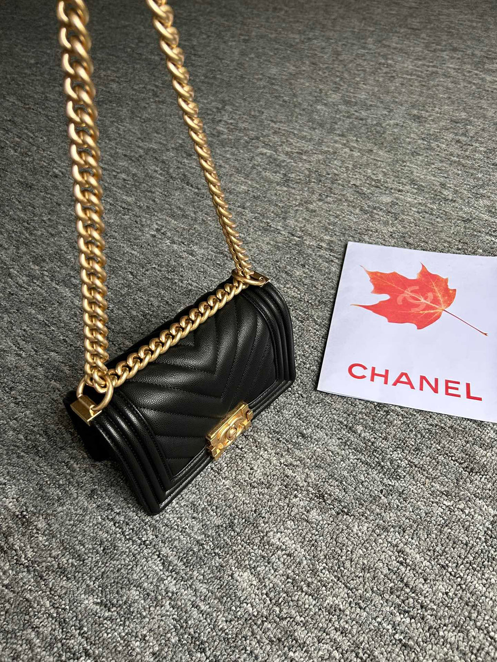 ボーイズバッグ スモール 20 ブラック シェブロン キャビア ゴールド金具