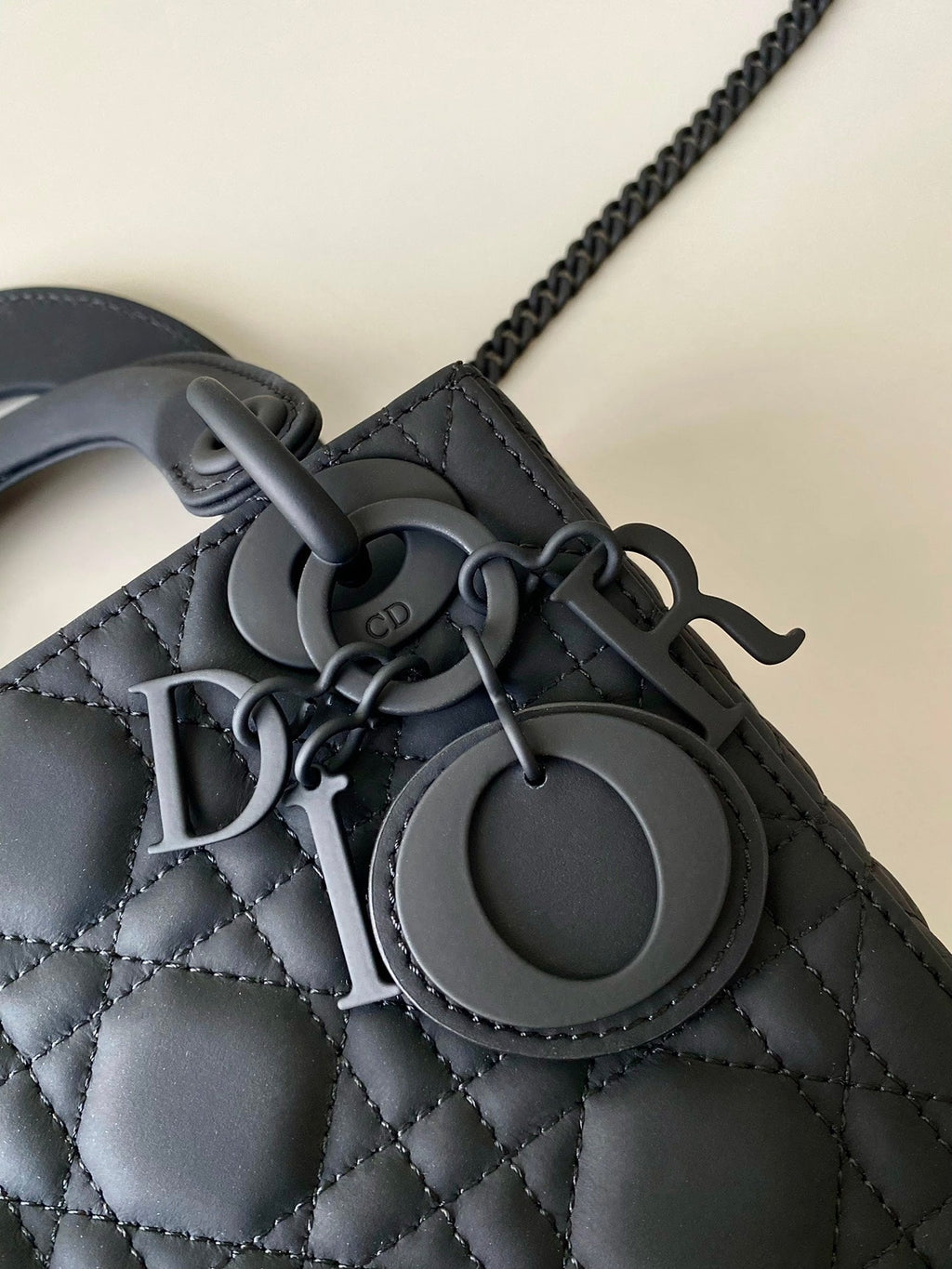 ミニ レディ 17 マイ ABC オールブラック ラムスキン