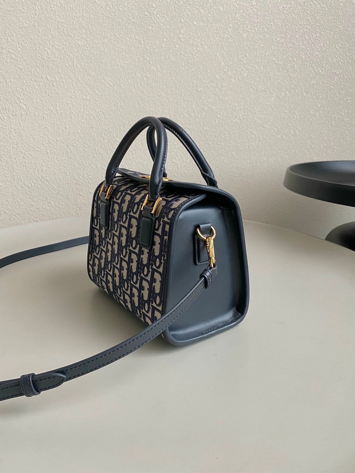 スモールボストン 22 ブルー 斜め刺繍