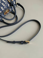 スモールボストン 22 ブルー 斜め刺繍