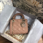 ミニ レディ 17 マイ ABC ベージュ ラムスキン