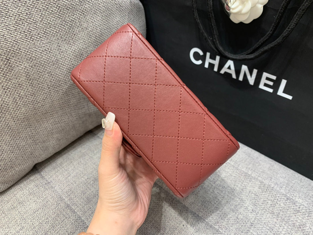 ミニスクエアフラップバッグ 17cm バーガンディ ラムスキン ゴールド金具