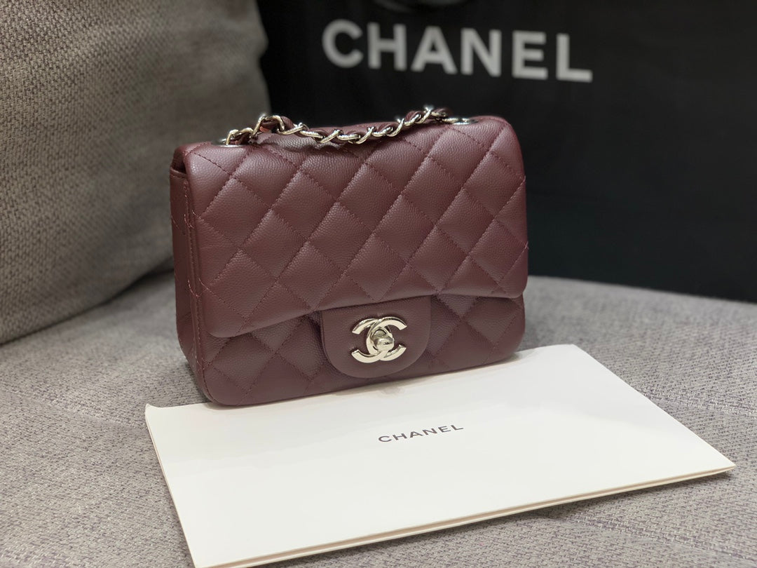 ミニスクエアフラップバッグ 17cm チョコレートキャビア シルバー金具