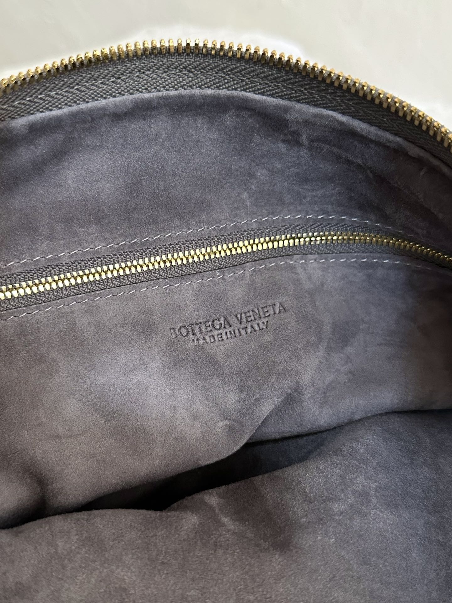 BV スモール ジョディ 48cm グレー スエードレザー