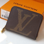 LV ジッピーコインパース モノグラム ジャイアントキャンバス