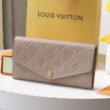 サラ ウォレット ベージュ モノグラム アンプラント 19CM