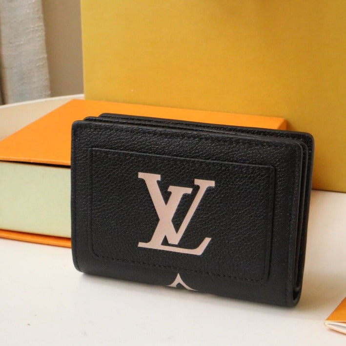 クレア ウォレット 12cm ブラック ラージ モノグラム アンプラント レザー