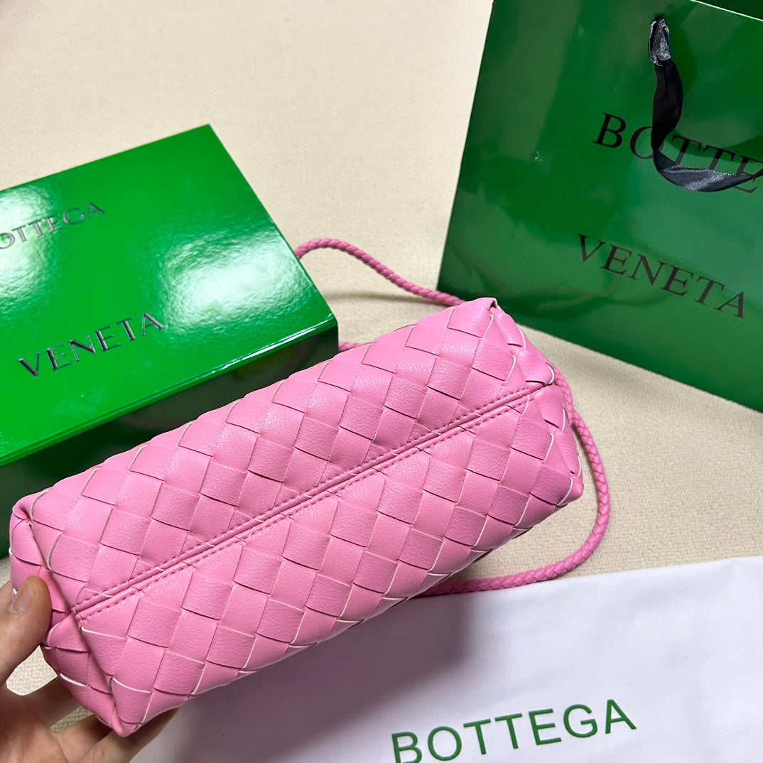 BV スモール アンダモ 25cm ピンク ラムスキン