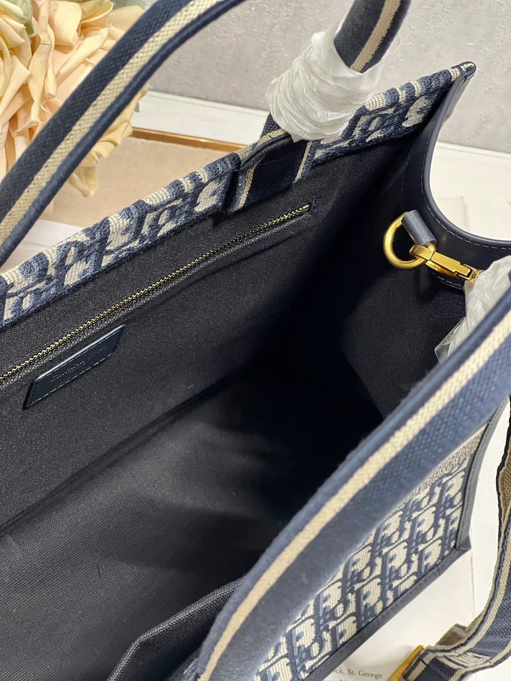 CD ミディアム ブックトート 36 ブルー オブリーク エンブロイダリー