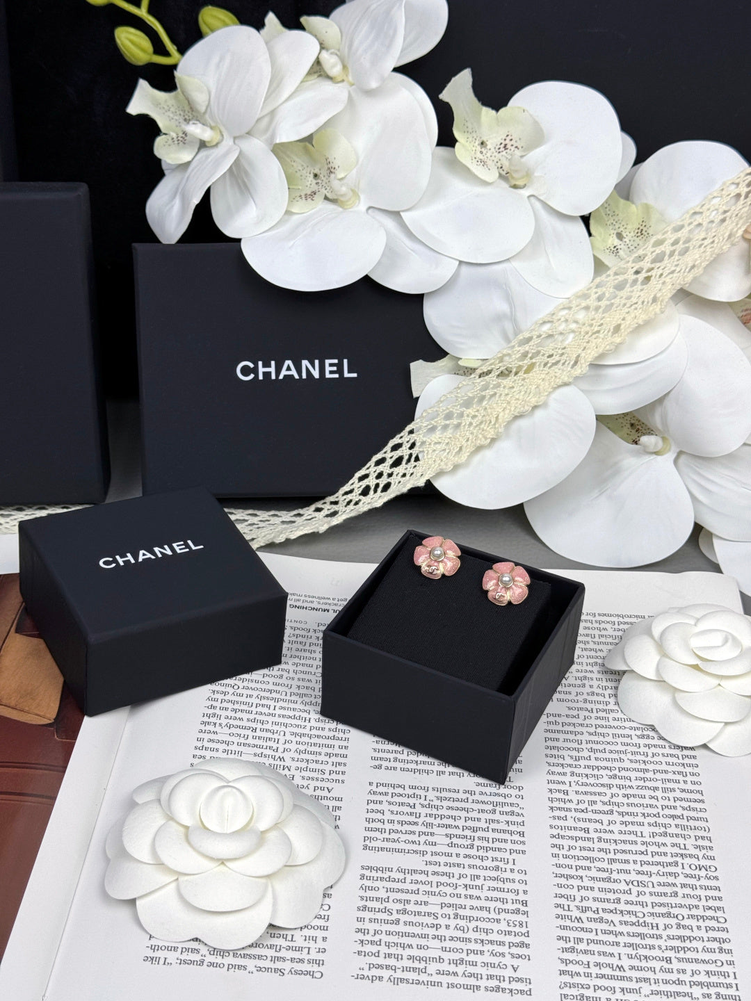 [⭐JeweliWhal]26C ピンク カメリア パール エナメル スタッド イヤリング