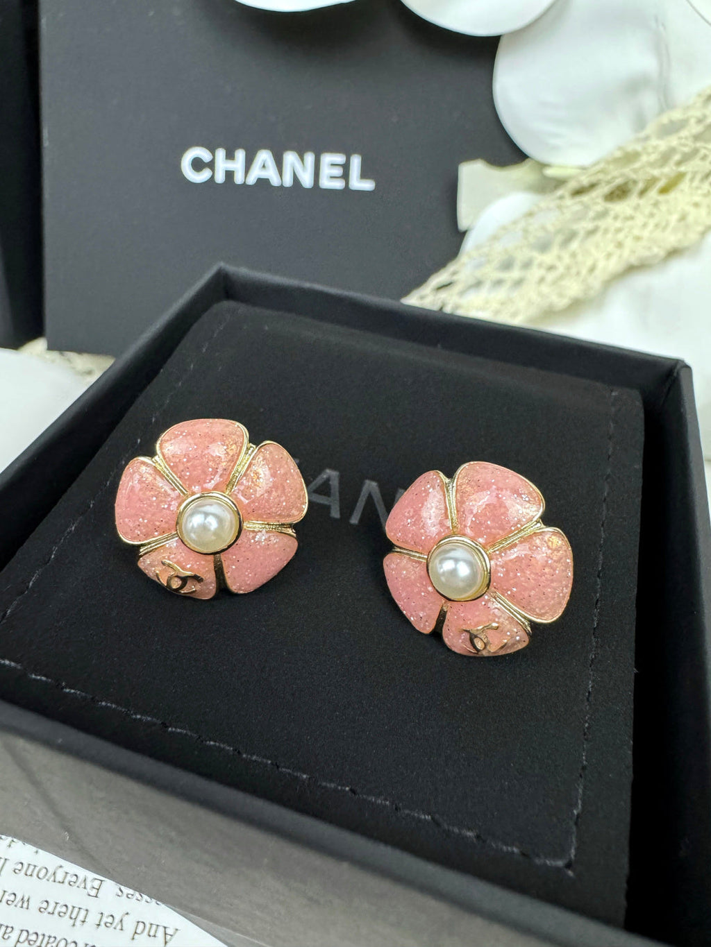 [⭐JeweliWhal]26C Pink Camellia Pearl Enamel Stud Earrings