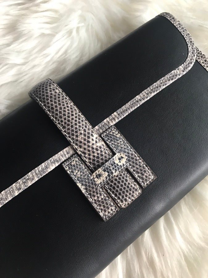 JIGE ELAN 29 CLUTCH IN BLACK CALFSKIN WITH WHITE LIZARD SKIN (MADE-TO-ODER)