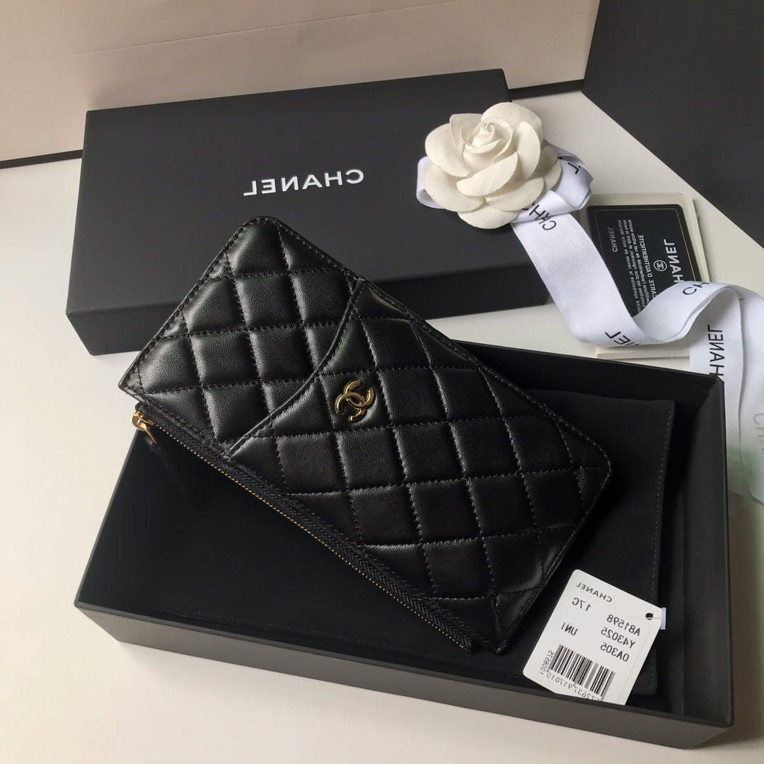 CCモバイルパース 19.5 ブラック グレインカーフスキン ゴールドアイコン