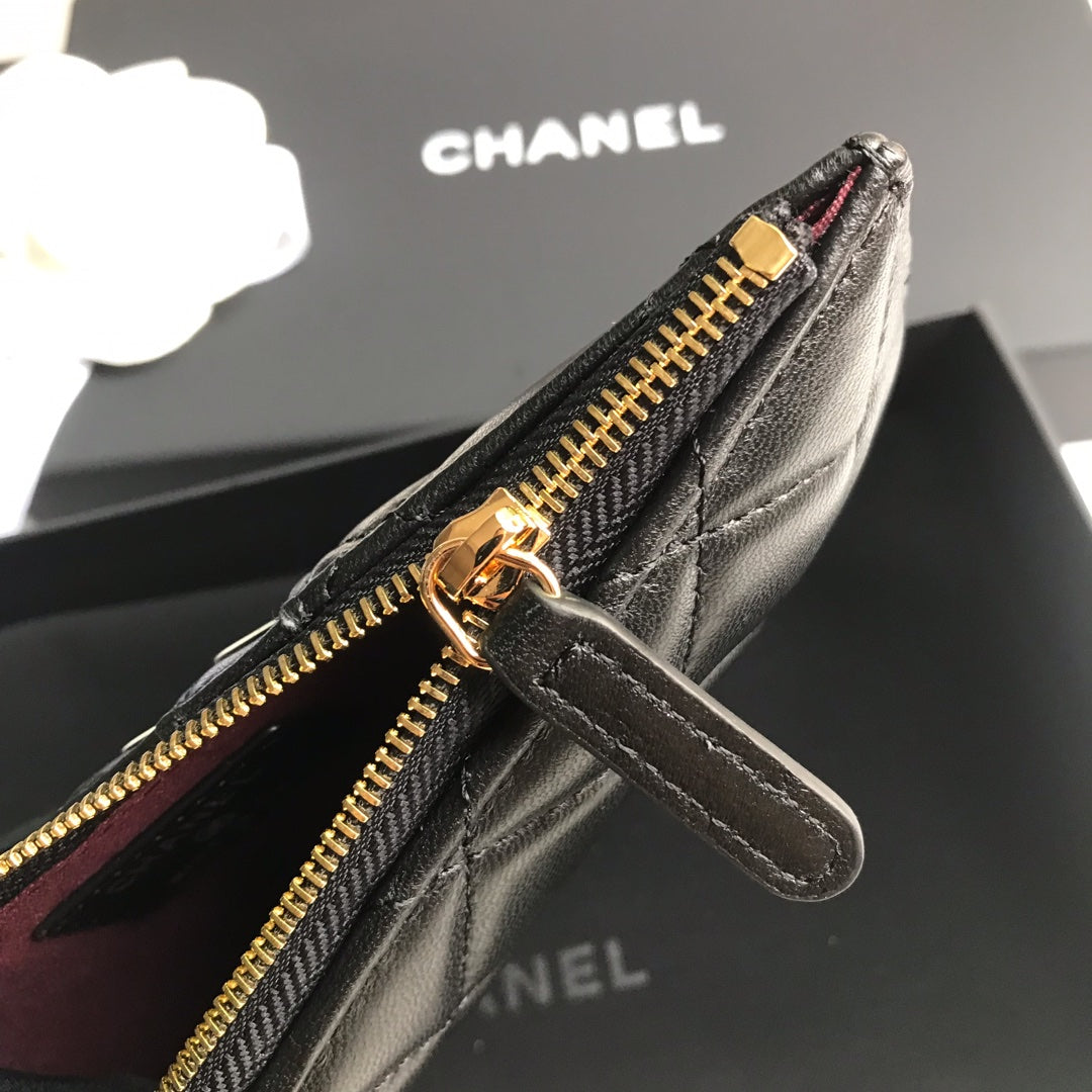 CCモバイルパース 19.5 ブラック グレインカーフスキン ゴールドアイコン