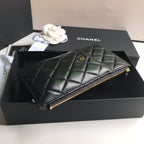 CCモバイルパース 19.5 ブラック グレインカーフスキン ゴールドアイコン